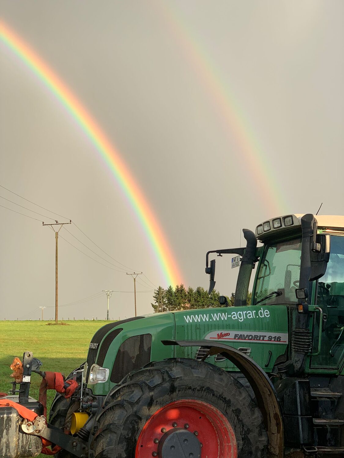Fendt-Schlepper mit Mulde